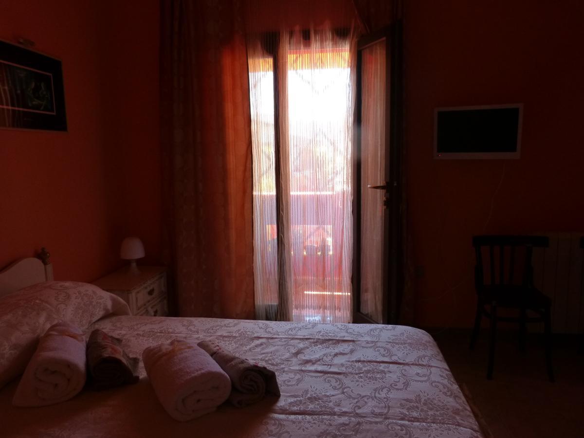 Il Pozzo Dei Desideri Bed & Breakfast Arbus Exterior photo